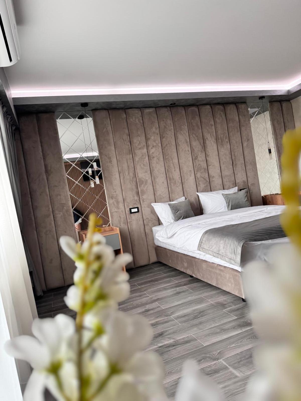 Hanul Domnesc Imperial Hotel & Spa Pusztakalán Kültér fotó