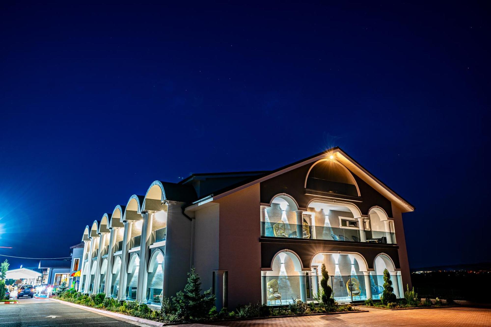 Hanul Domnesc Imperial Hotel & Spa Pusztakalán Kültér fotó