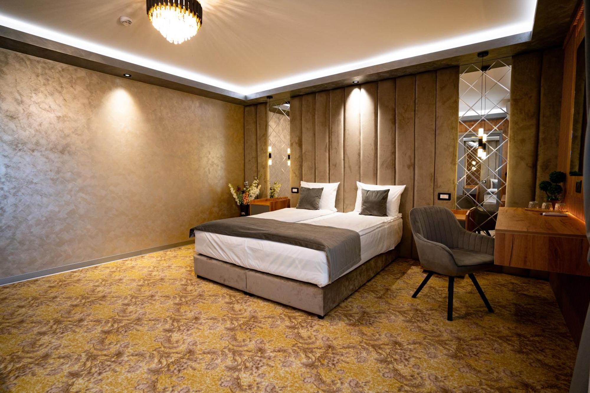 Hanul Domnesc Imperial Hotel & Spa Pusztakalán Kültér fotó