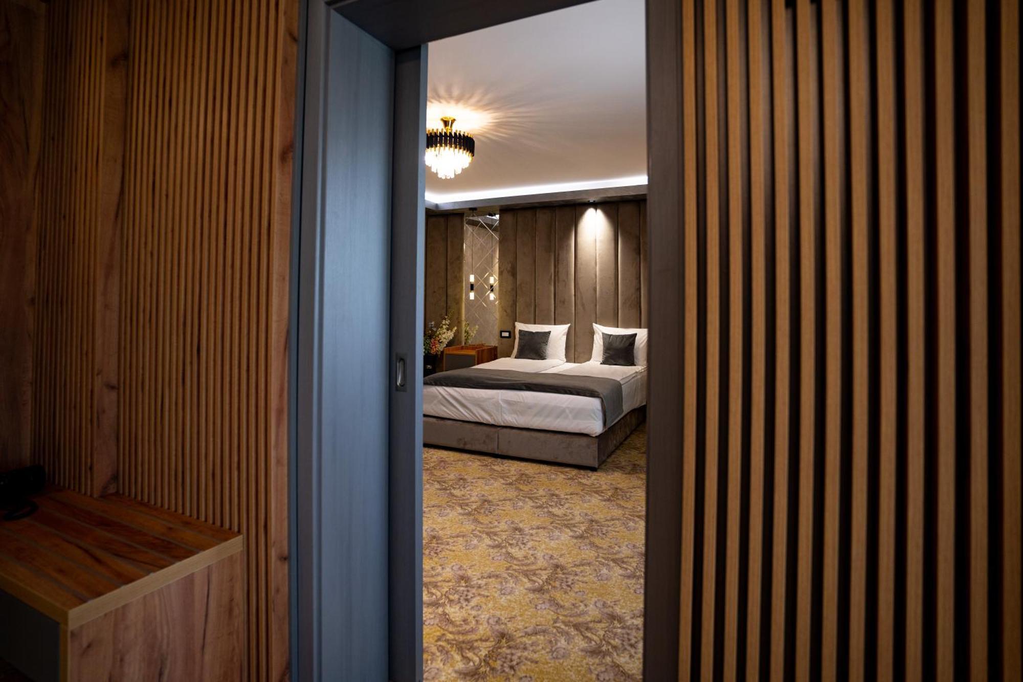 Hanul Domnesc Imperial Hotel & Spa Pusztakalán Kültér fotó