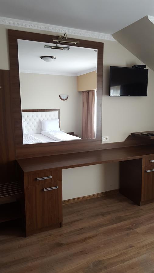 Hanul Domnesc Imperial Hotel & Spa Pusztakalán Kültér fotó